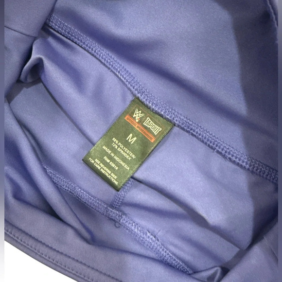 WWE TapOut Cropped Leggings - Picture 8 of 9